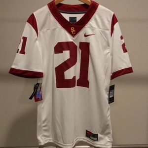 Nike USC Trojans Football Jersey Size Medium NWT